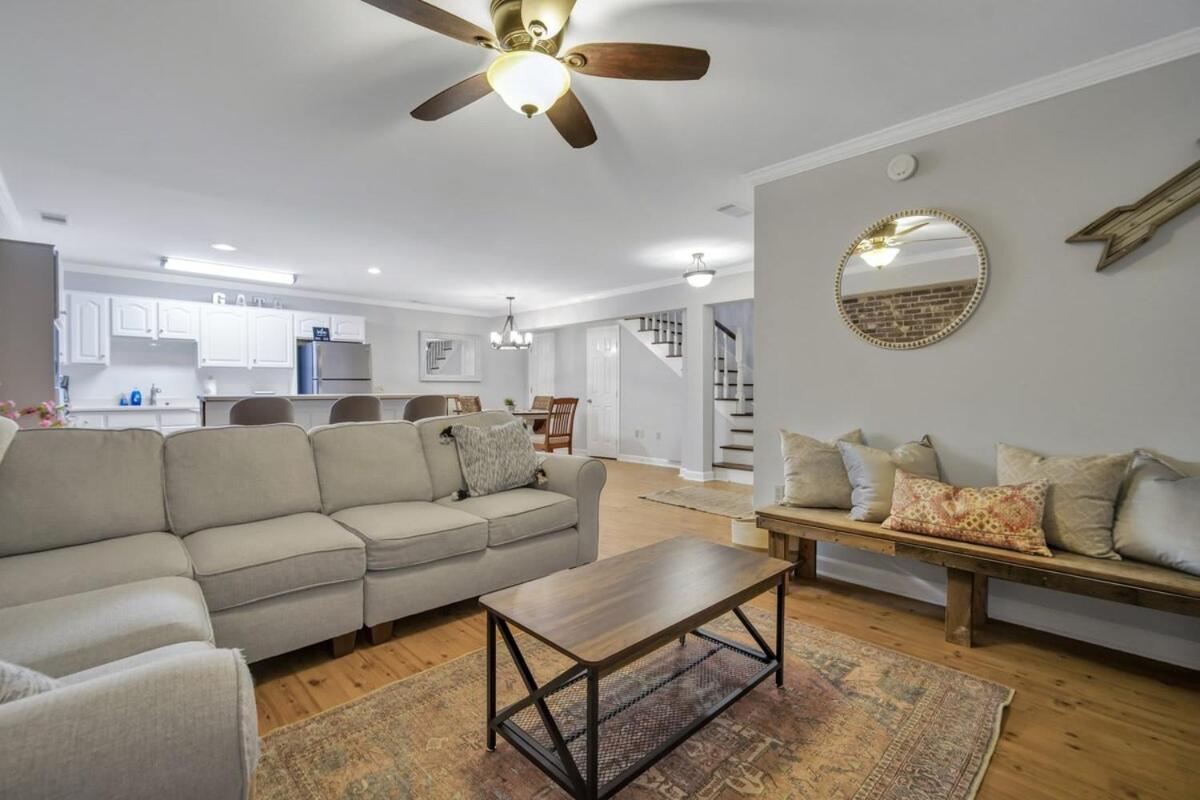 Freedom'S Flight - The Post Lofts Apartment Statesboro Bagian luar foto