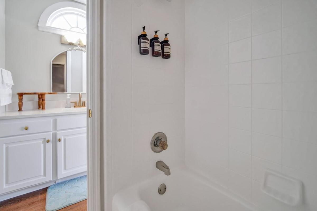 Freedom'S Flight - The Post Lofts Apartment Statesboro Bagian luar foto