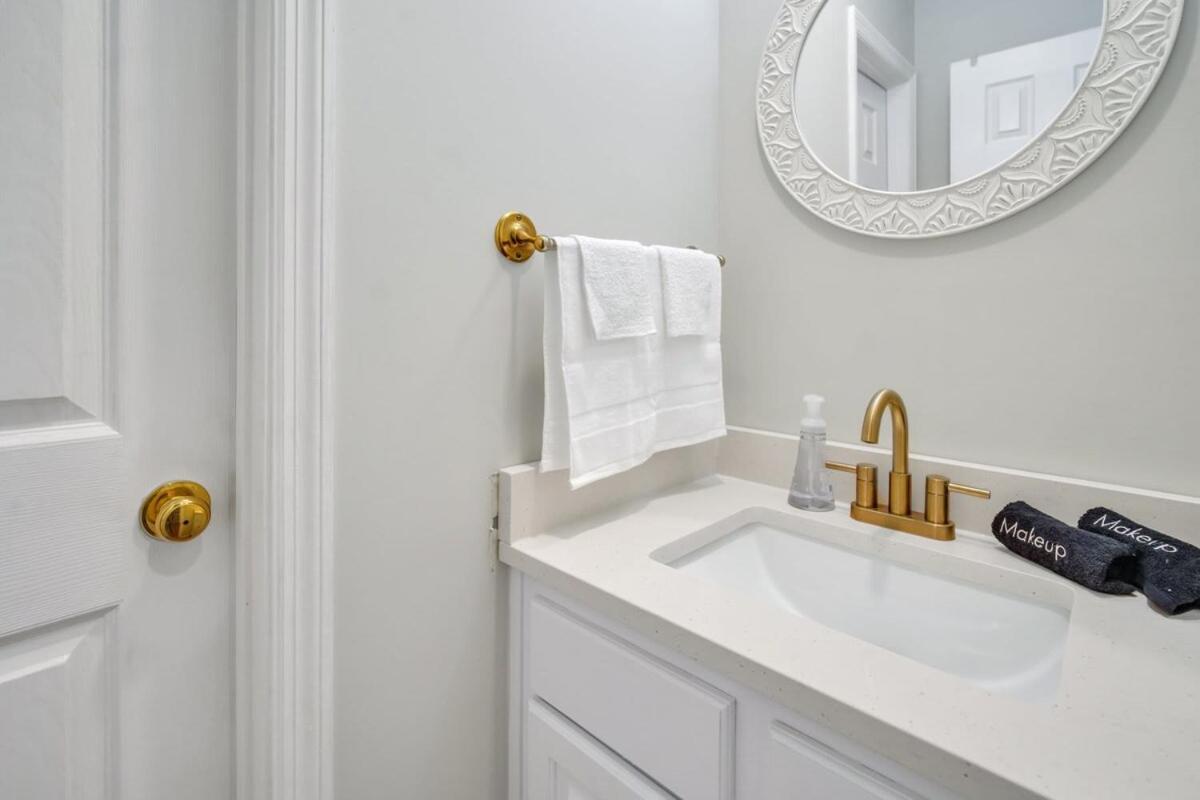 Freedom'S Flight - The Post Lofts Apartment Statesboro Bagian luar foto